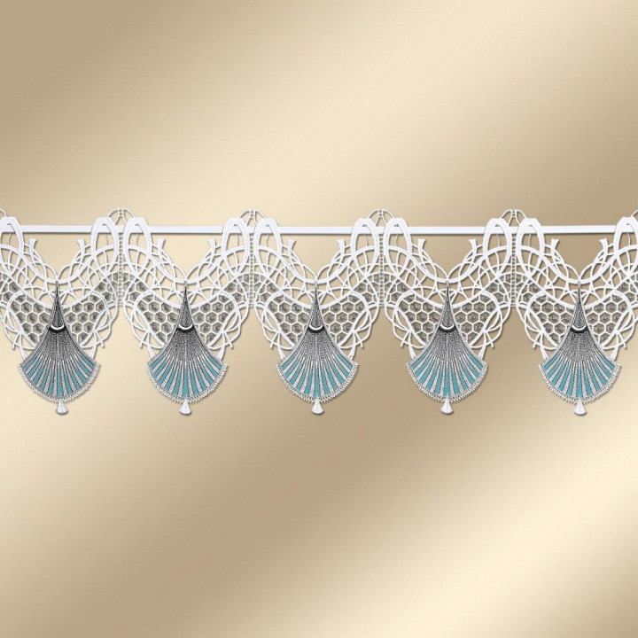 Feenhaus-Scheibengardine Romina in blau aus Echter Plauener Spitze