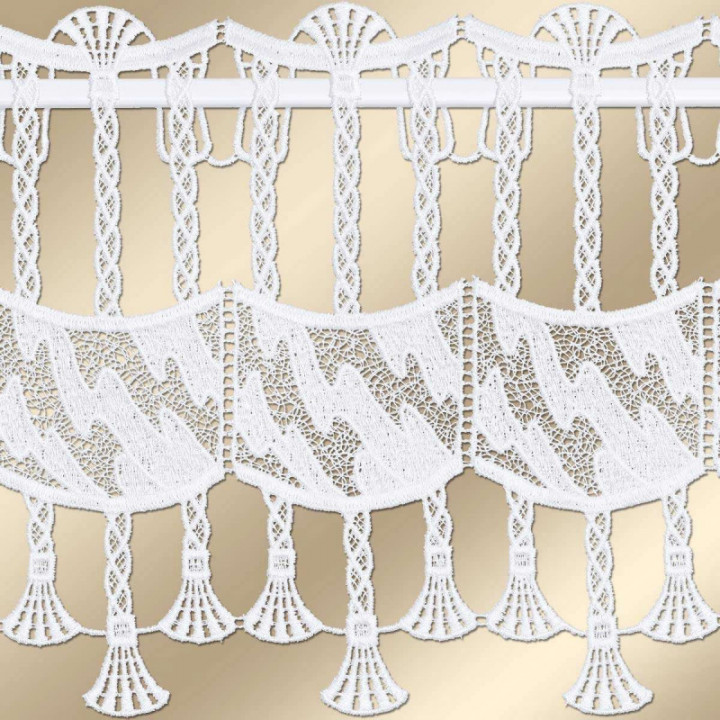 Spitzengardine Emilia Plauener Spitze Feenhausgardine weiß