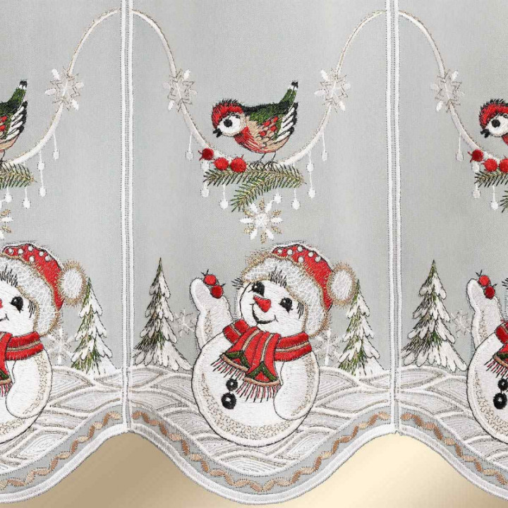 Bestickte Scheibengardine Winterspaß mit Schneemann Plauener Spitze