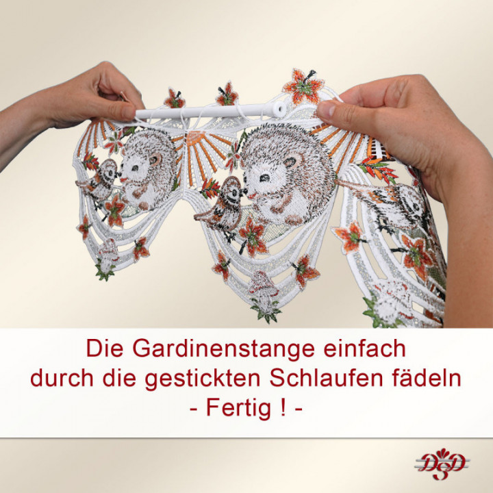 Feenhausgardine Igel mit Vögelchen im Sonnenschein Plauener Spitze