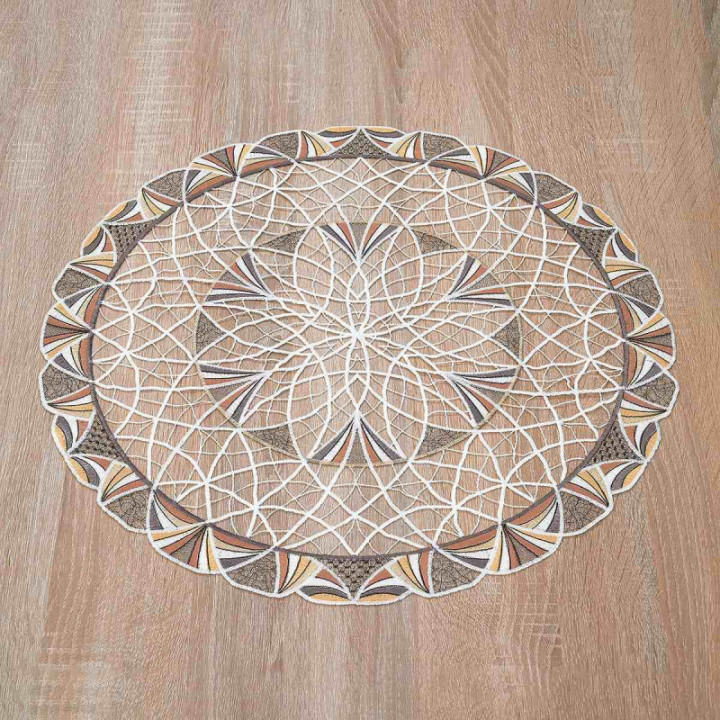 Deckchen Joline aus Echter Plauener Spitze moderne Tischdecke beige-braun