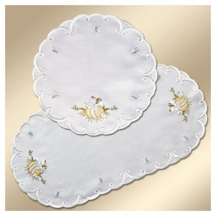 Bestickte Deckchen Osterüberraschung Echte Plauener Spitze Tischdecke