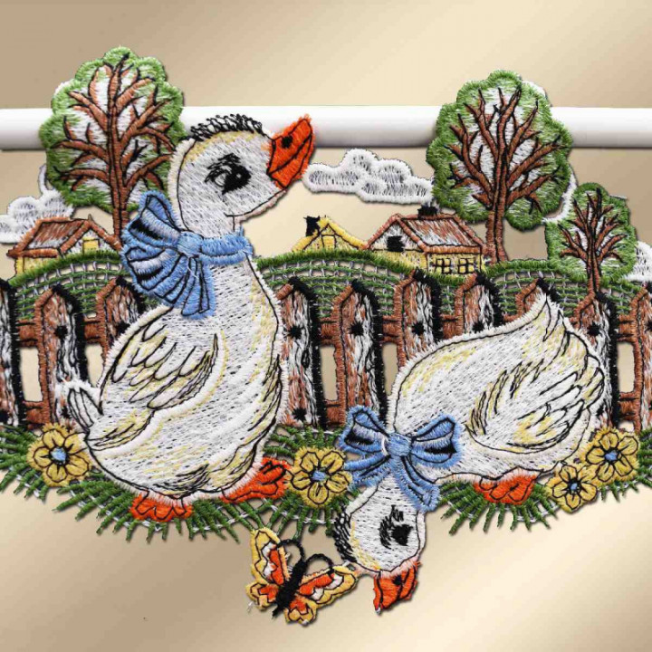 Feenhaus-Spitzengardine Kleine Gänse 15 cm hoch Echte Plauener Spitze