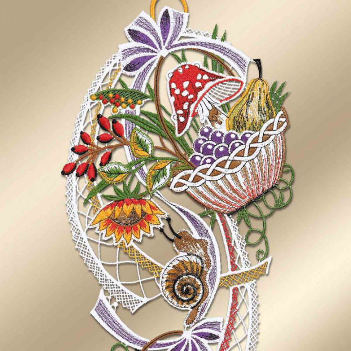 Fensterbild Herbstkörbchen Plauener Spitze