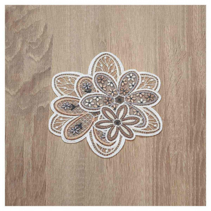 Deckchen Blütenzauber aus Echter Plauener Spitze Tischdecke