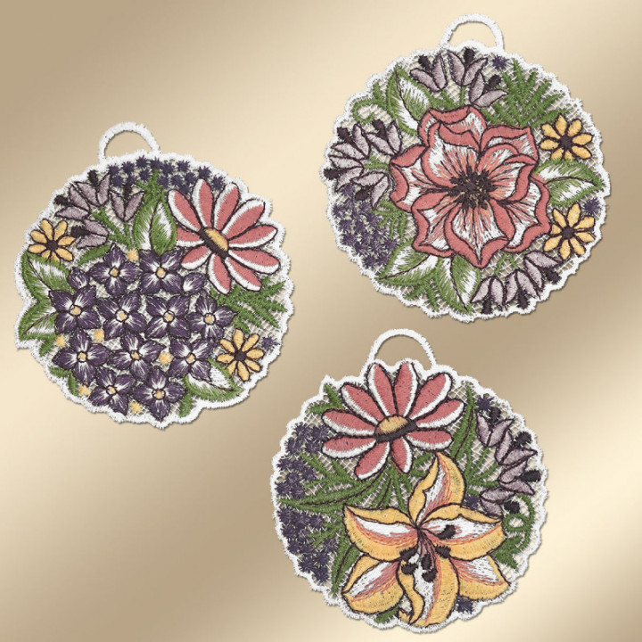 Blütenbälle Fensterbilder Set Pastell - Plauener Spitze - DSD