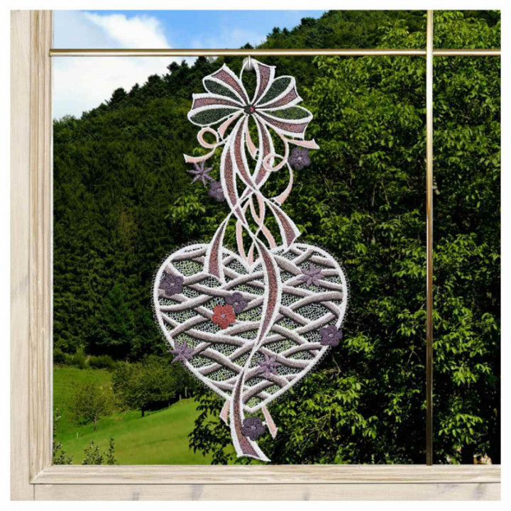 Fensterbild Herz mit Schleife Plauener Spitze